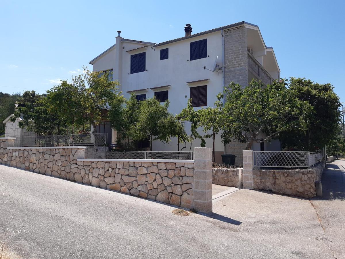 Apartman More Šibenik Esterno foto