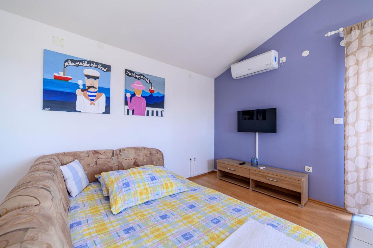 Apartman More Šibenik Esterno foto