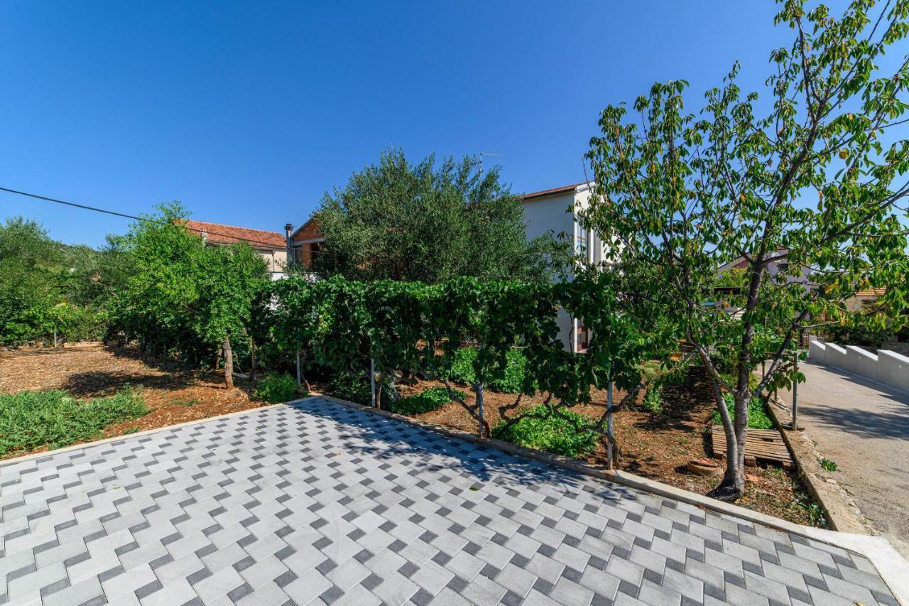Apartman More Šibenik Esterno foto