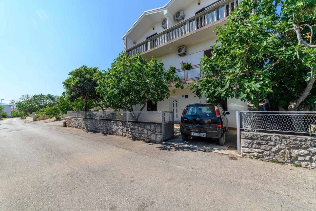 Apartman More Šibenik Esterno foto