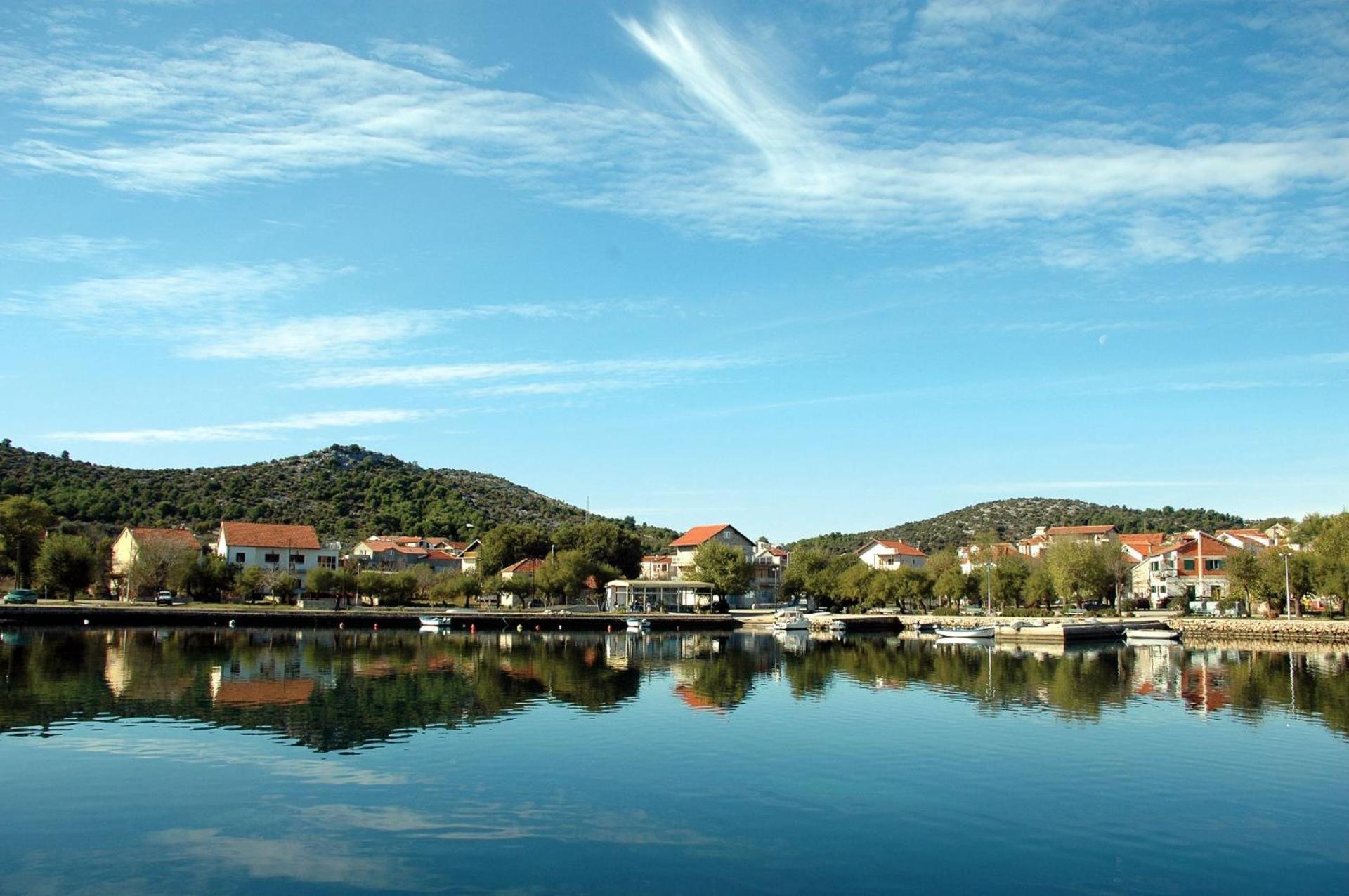 Apartman More Šibenik Esterno foto
